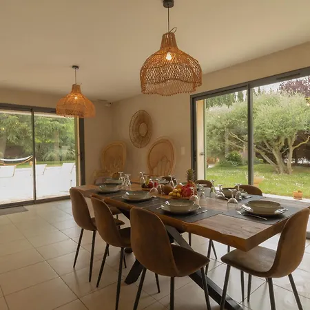 Balibohome, New, Decor, Close To Nimes Villa *