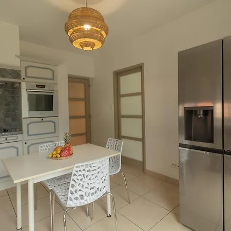 Balibohome, New, Decor, Close To Nimes Villa